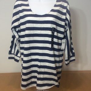 Gap blue and white striped top NEW